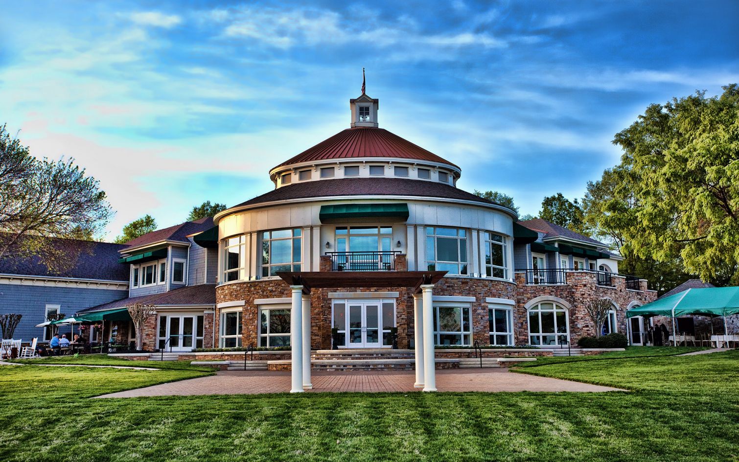 The Dominion Club